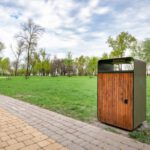 Parkowe pojemniki do segregacji – jak odpowiednio wybrać?